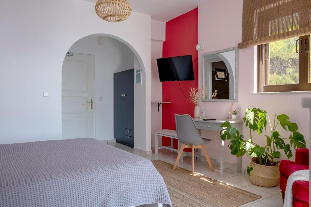 Pefkides Aegina Boutique Apartments Agia Marina  외부 사진