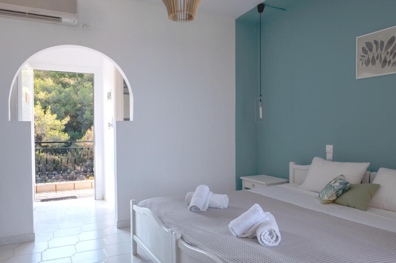 Pefkides Aegina Boutique Apartments Agia Marina  외부 사진