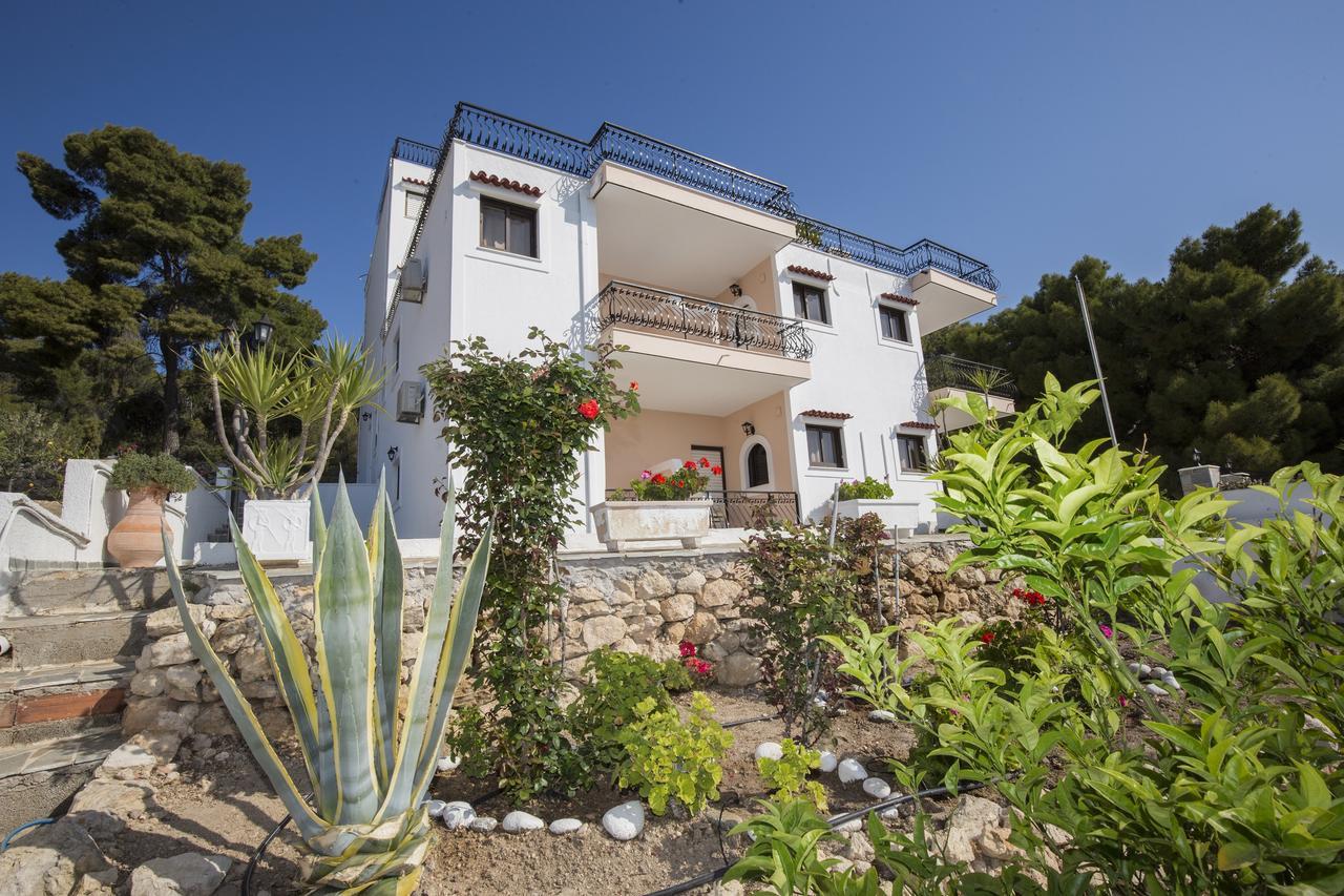 Pefkides Aegina Boutique Apartments Agia Marina  외부 사진